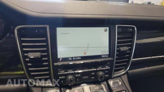 2015 Porsche Panamera 4 – miniatura 21