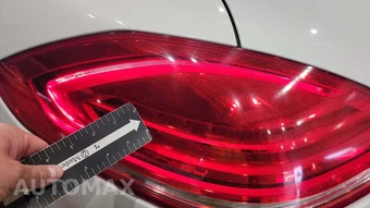 2015 Porsche Panamera 4 – miniatura 24