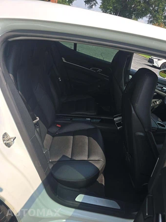 2015 Porsche Panamera S – miniatura 16