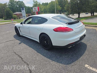 2015 Porsche Panamera S – miniatura 2
