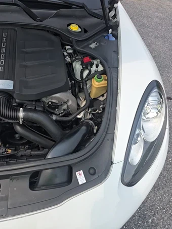 2015 Porsche Panamera S – miniatura 22