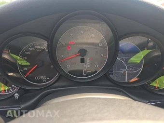 2015 Porsche Panamera S – miniatura 9