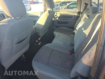 2015 Ram 1500 Big Horn Crew Cab Medium Bed - miniatura 13