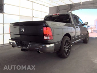 2015 Ram 1500 Big Horn Crew Cab Medium Bed - miniatura 4