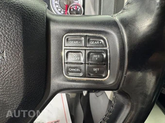 2015 Ram 1500 Big Horn Crew Cab Medium Bed - miniatura 16