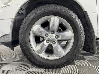 2015 Ram 1500 Big Horn Crew Cab Medium Bed - miniatura 39