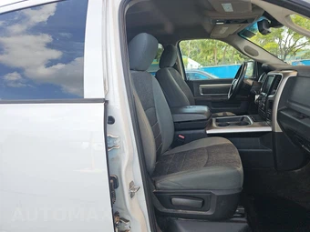 2015 Ram 1500 Big Horn Crew Cab Short Bed – miniatura 8
