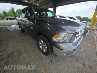 2015 Ram 1500 Big Horn Crew Cab Short Bed - miniatura 3