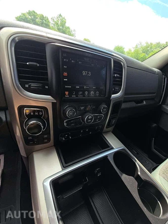 2015 Ram 1500 Big Horn Crew Cab Short Bed - miniatura 10