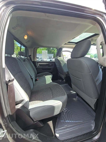 2015 Ram 1500 Big Horn Crew Cab Short Bed - miniatura 16