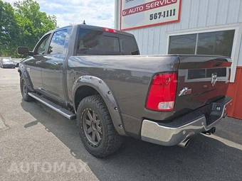 2015 Ram 1500 Big Horn Crew Cab Short Bed - miniatura 2