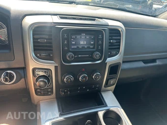 2015 Ram 1500 Big Horn Extended Cab Medium Bed - miniatura 10