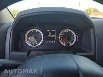 2015 Ram 1500 Express Crew Cab Short Bed - miniatura 9
