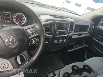 2015 Ram 1500 Express Crew Cab Short Bed - miniatura 11