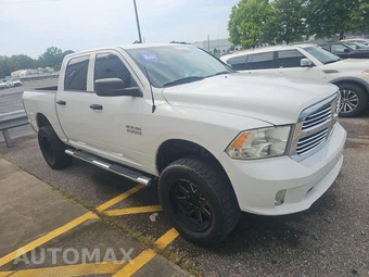 2015 Ram 1500 Express Crew Cab Short Bed - miniatura 3