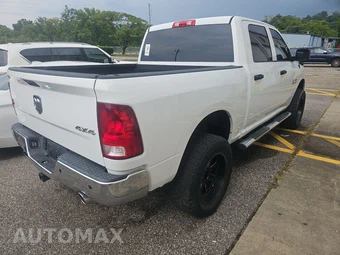2015 Ram 1500 Express Crew Cab Short Bed - miniatura 4