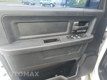 2015 Ram 1500 Express Crew Cab Short Bed - miniatura 9