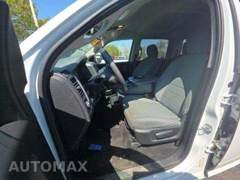 2015 Ram 1500 Express Crew Cab Short Bed - miniatura 6