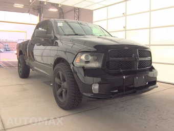 2015 Ram 1500 Express Extended Cab Medium Bed – miniatura 3