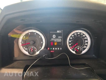 2015 Ram 1500 Express Extended Cab Medium Bed – miniatura 12