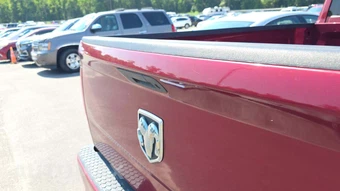 2015 Ram 1500 Express Extended Cab Medium Bed – miniatura 26