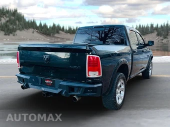 2015 Ram 1500 Laramie Crew Cab Extra Short Bed - miniatura 5