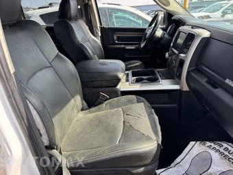2015 Ram 1500 Laramie Crew Cab Extra Short Bed – miniatura 13