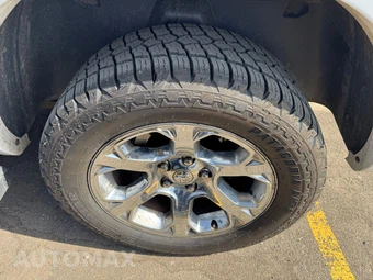 2015 Ram 1500 Laramie Crew Cab Extra Short Bed – miniatura 22