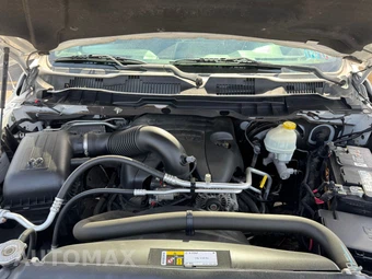 2015 Ram 1500 Laramie Crew Cab Extra Short Bed – miniatura 25