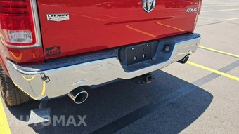 2015 Ram 1500 Laramie Crew Cab Medium Bed – miniatura 24