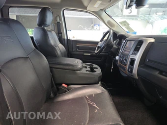 2015 Ram 1500 Laramie Crew Cab Medium Bed – miniatura 8