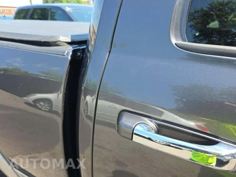 2015 Ram 1500 Laramie Crew Cab Medium Bed - miniatura 27