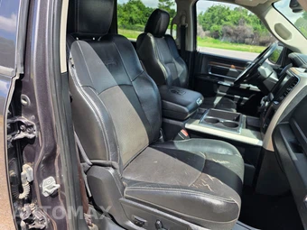 2015 Ram 1500 Laramie Crew Cab Short Bed - miniatura 13