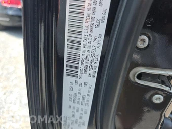 2015 Ram 1500 Laramie Crew Cab Short Bed – miniatura 17