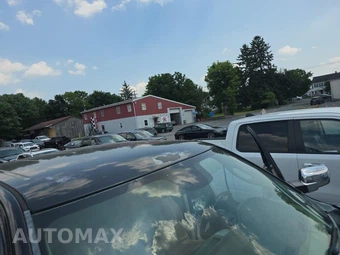 2015 Ram 1500 Laramie Crew Cab Short Bed – miniatura 22