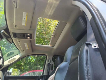 2015 Ram 1500 Laramie Crew Cab Short Bed - miniatura 11