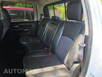 2015 Ram 1500 Laramie Crew Cab Short Bed - miniatura 13
