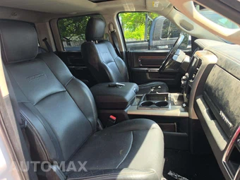 2015 Ram 1500 Laramie Crew Cab Short Bed - miniatura 18