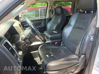 2015 Ram 1500 Laramie Crew Cab Short Bed - miniatura 6