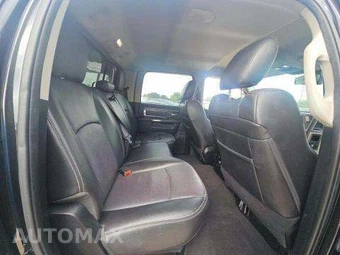2015 Ram 1500 Laramie Crew Cab Short Bed - miniatura 16