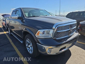 2015 Ram 1500 Laramie Crew Cab Short Bed – miniatura 3