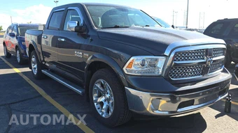 2015 Ram 1500 Laramie Crew Cab Short Bed – miniatura 30