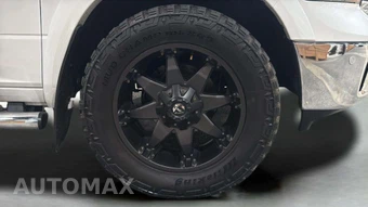 2015 Ram 1500 Laramie Extended Cab Medium Bed - miniatura 36