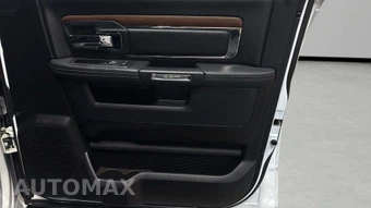 2015 Ram 1500 Laramie Extended Cab Medium Bed - miniatura 43