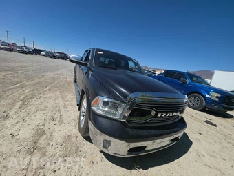 2015 Ram 1500 Laramie Limited 2.0 Crew Cab Medium Bed - miniatura 2