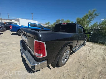 2015 Ram 1500 Laramie Limited 2.0 Crew Cab Medium Bed - miniatura 4
