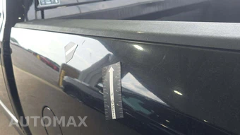 2015 Ram 1500 Laramie Limited Crew Cab Medium Bed – miniatura 30