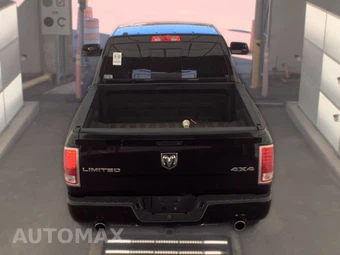 2015 Ram 1500 Laramie Limited Crew Cab Medium Bed – miniatura 5