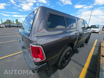 2015 Ram 1500 Laramie Limited Crew Cab Short Bed 28M – miniatura 4
