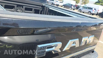 2015 Ram 1500 Laramie Limited Crew Cab Short Bed 28V - miniatura 24